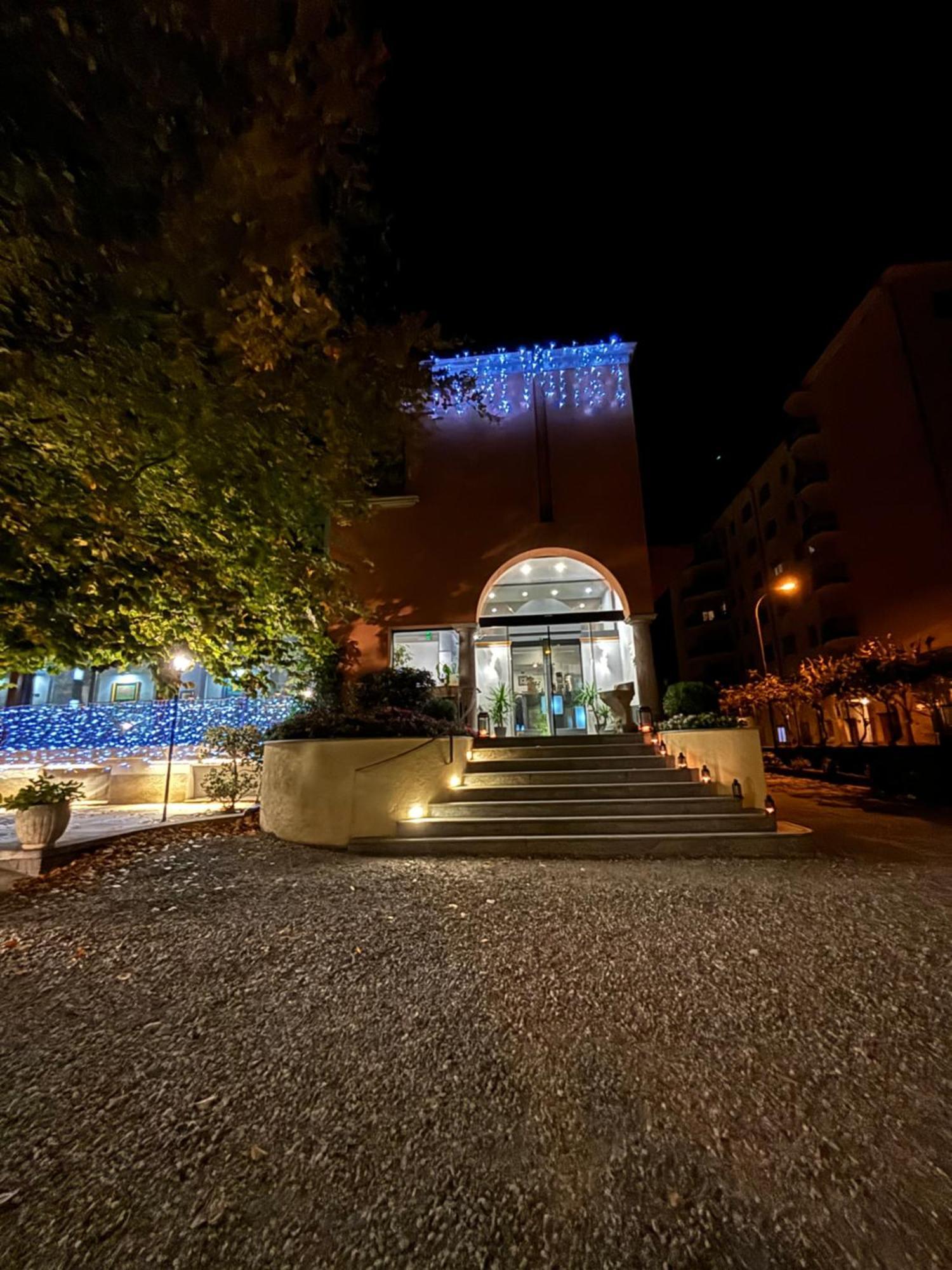 Villa Nasti Hotel Ristorante Canzo Exterior photo